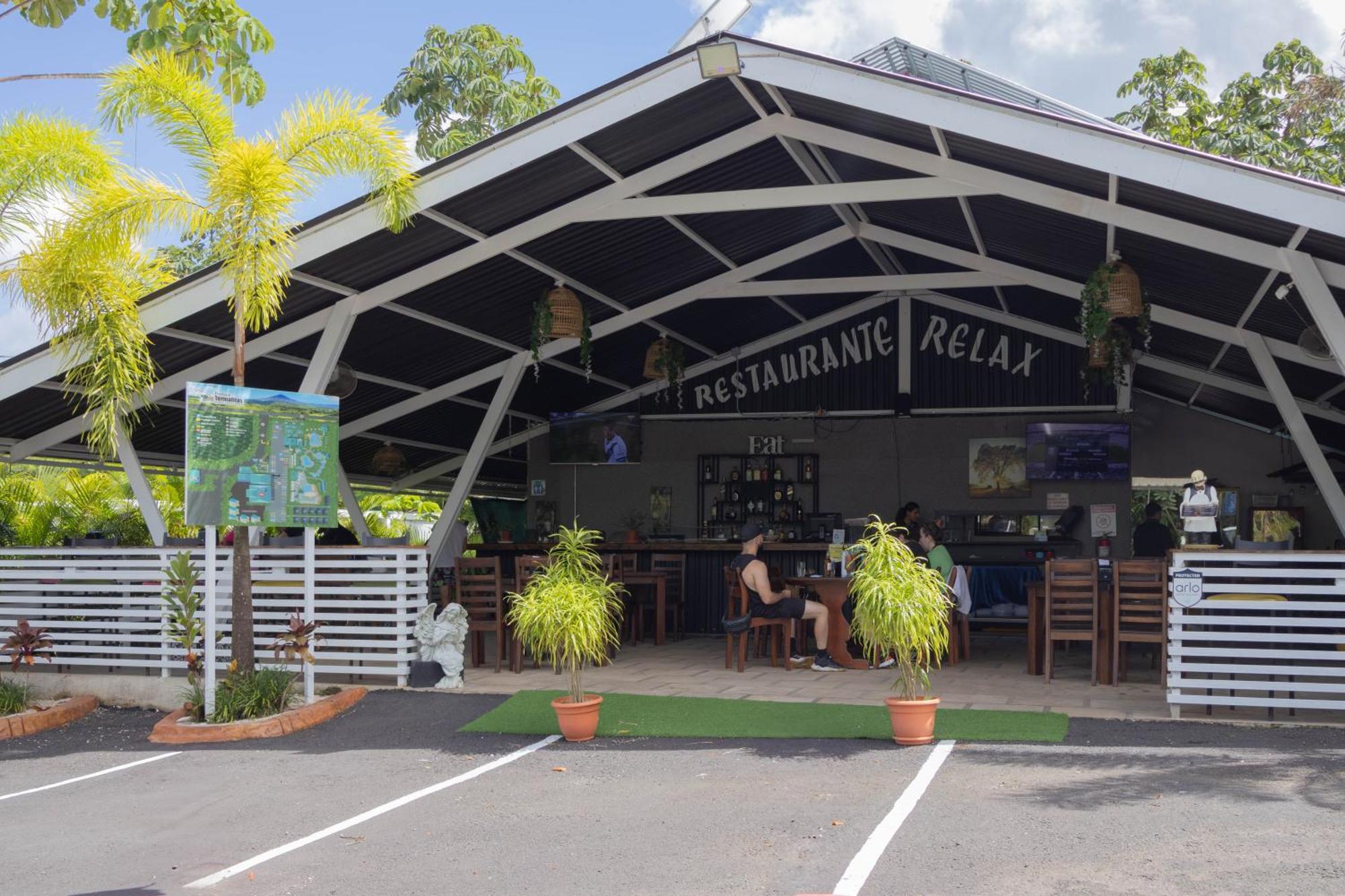 Hotel Relax Termalitas - Thermal Water La Fortuna Exterior foto